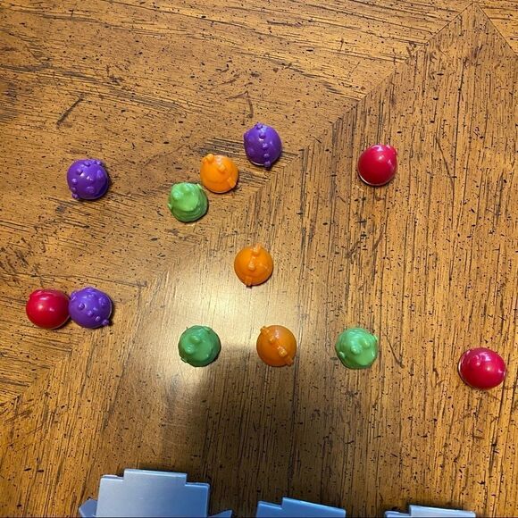 PlayMonster Drone Home Game with Real Flying Drone 8 & Up Gift Board Family Fun - Picture 8 of 16